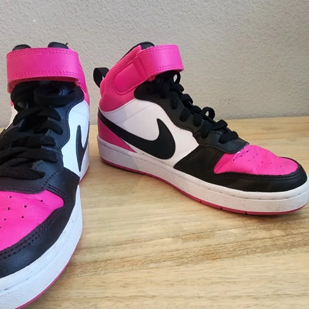 Nike Court Borough Mid 2 Shoes Youth Size 5Y Basketball HV0933-100